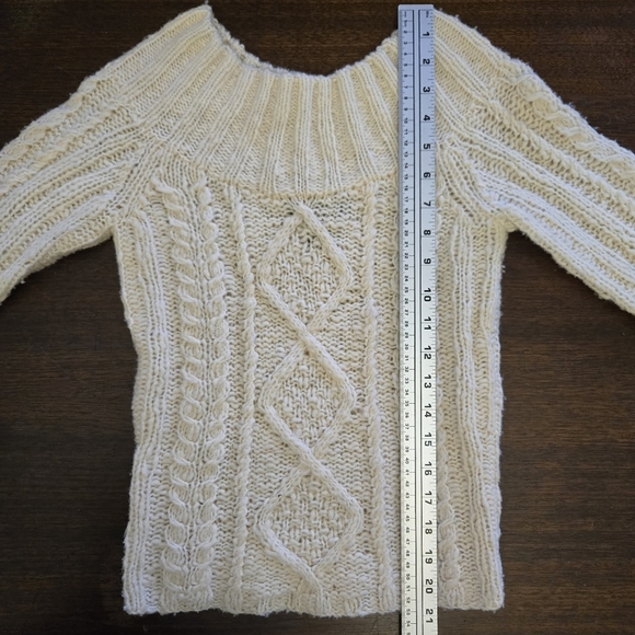 express handknit wool cable sweater - Picture 2 of 6